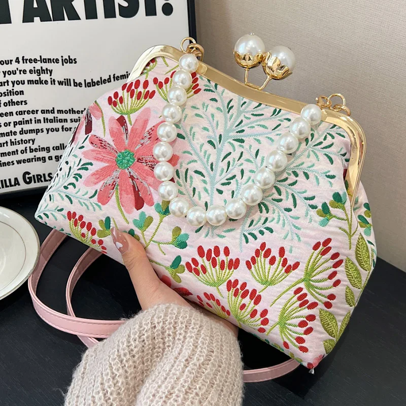 Borse a tracolla rosa verde da donna eleganti clip a conchiglia in tela borsa a mano con perle da donna di moda borse a tracolla a catena All-match