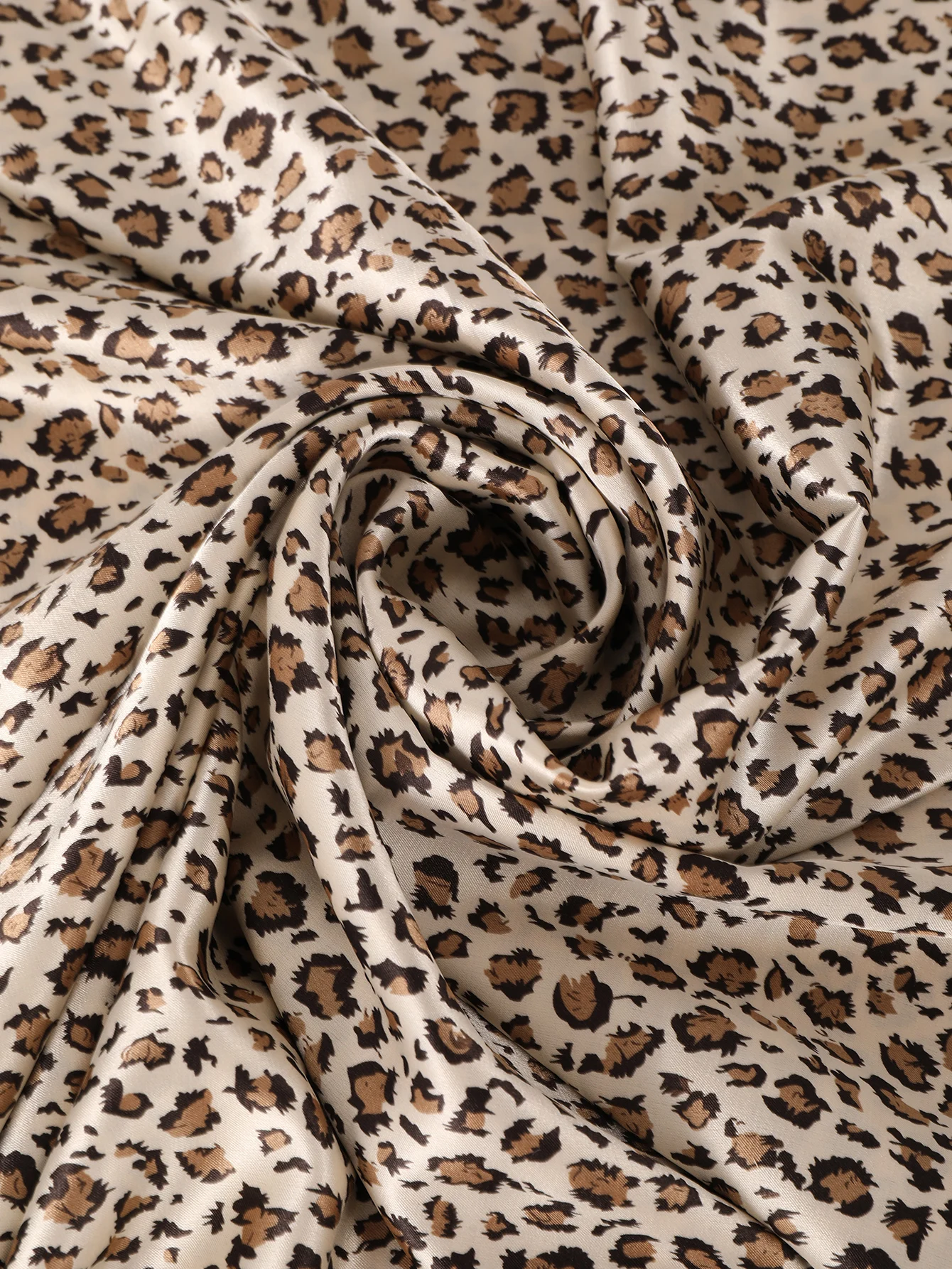 100% Polyester Satin Fabric Leopard Printed Satin Fabric for Wedding Dress DIY Craftings