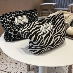 Korean Fashion Leopard Print Zebra Print Cosmetic Bag Toiletry Bag Women's Handbag Clutch Bag Convenient Large Capacity Stora...