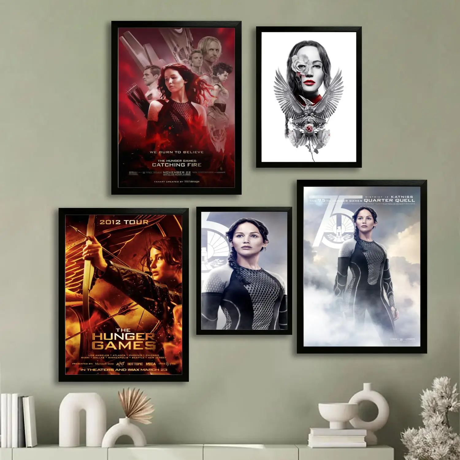 hunger games Canvas Art Poster and Wall Art, Picture Print, Modern Family, Bedroom Decor, Posters,Decorative painting