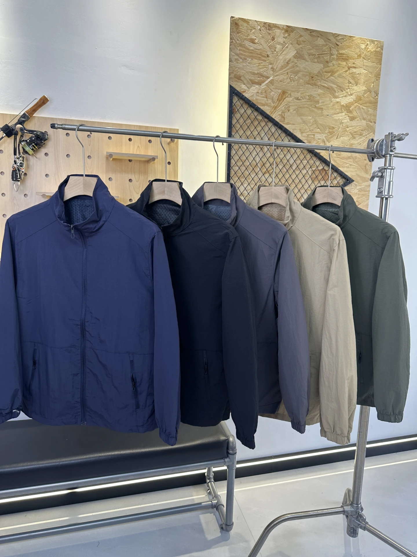 

Busin Travel High Performance Spring Autumn Men's Outdoor Windproof Waterproof Stand Collar Sports Jaet Coat