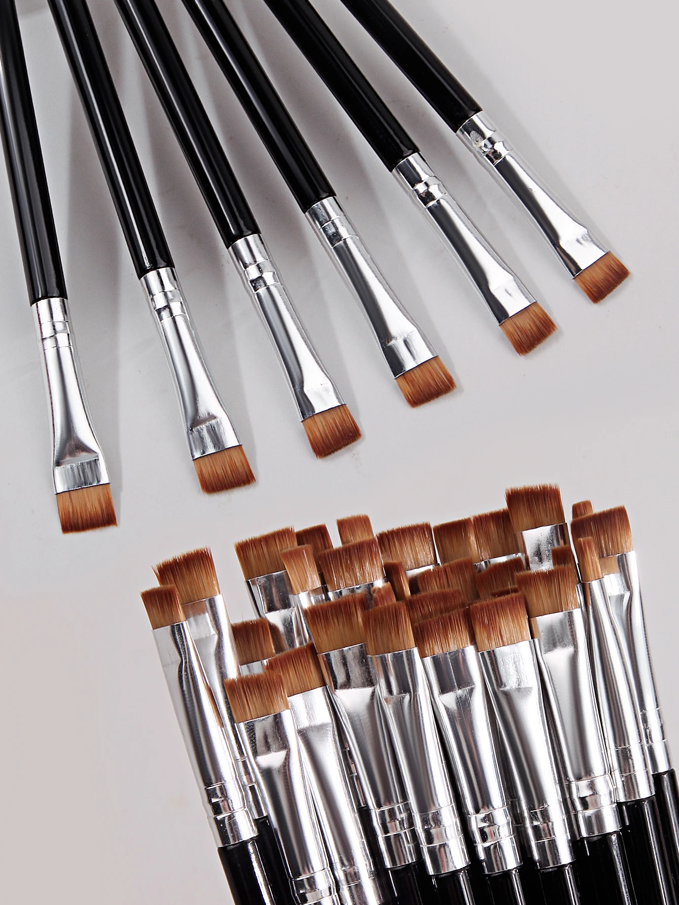 30pc beginner ultra-thin flat brow brush Eyeliner brush Sleeper silkworm face concealer brush multi-functional beauty tool