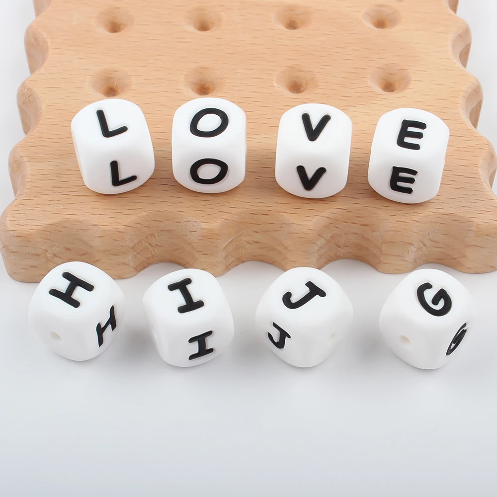 10Pc/lot Silicone Letters Beads 12MM Colorful English Alphabet Focal Beads Personalized Name KeyChain Pen Jewelry Making