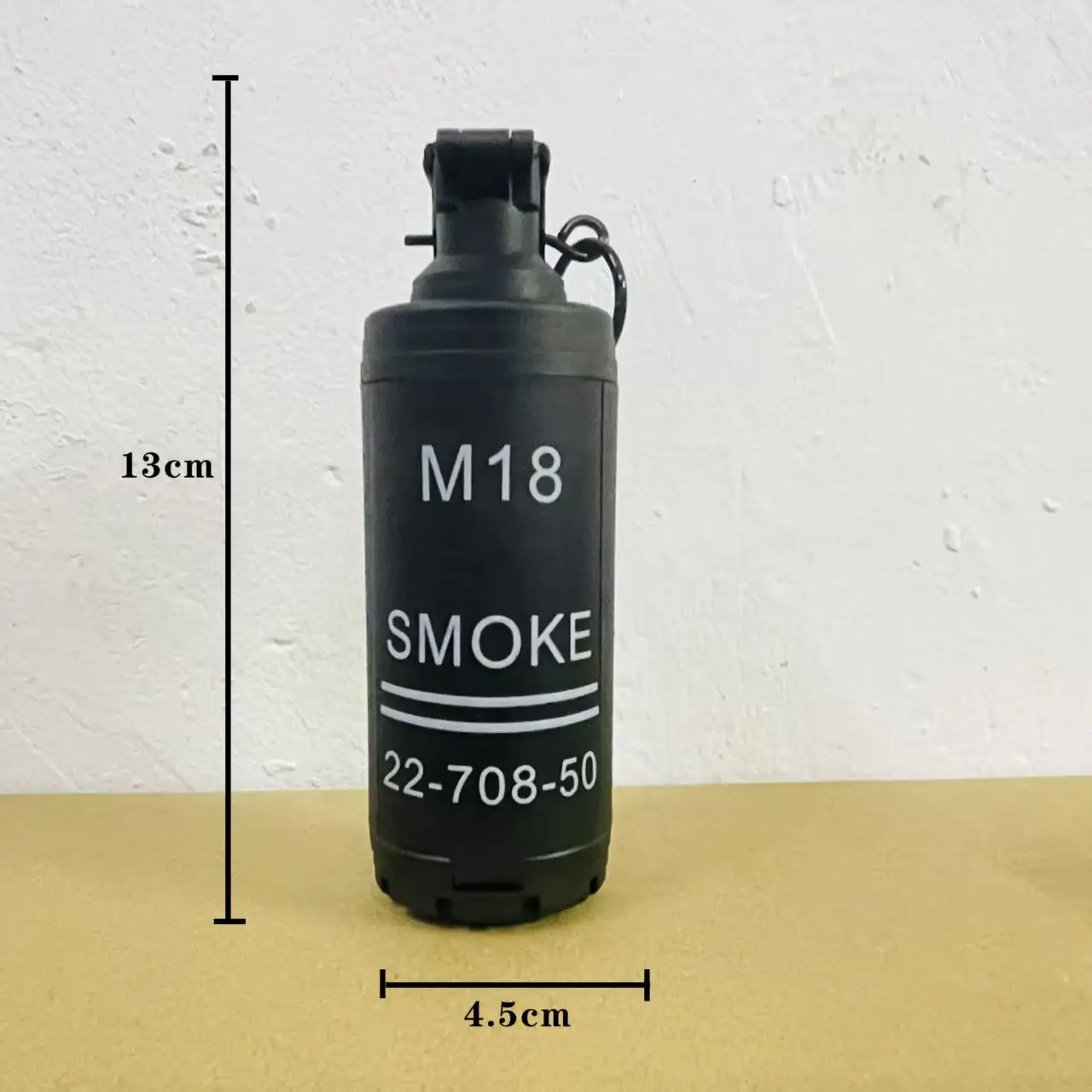 

1/2Pcs M18 Toy-Hand Grenade, Tactical Smoke Grenade Model Plastic Toy-Grenade Outdoor Grenade Model.