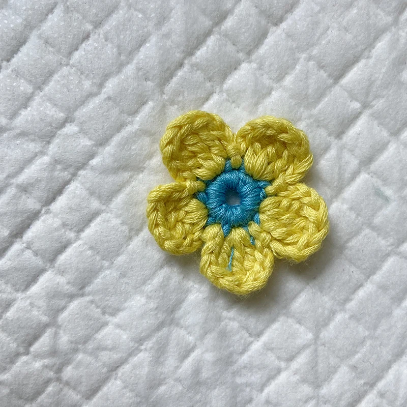 7PCS Colorfull Handmade Cotton Crochet Flower 3.7CM Scrapbook DIY Craft Fabric Sew-on Patch Garment Knitted Headwear Accessory