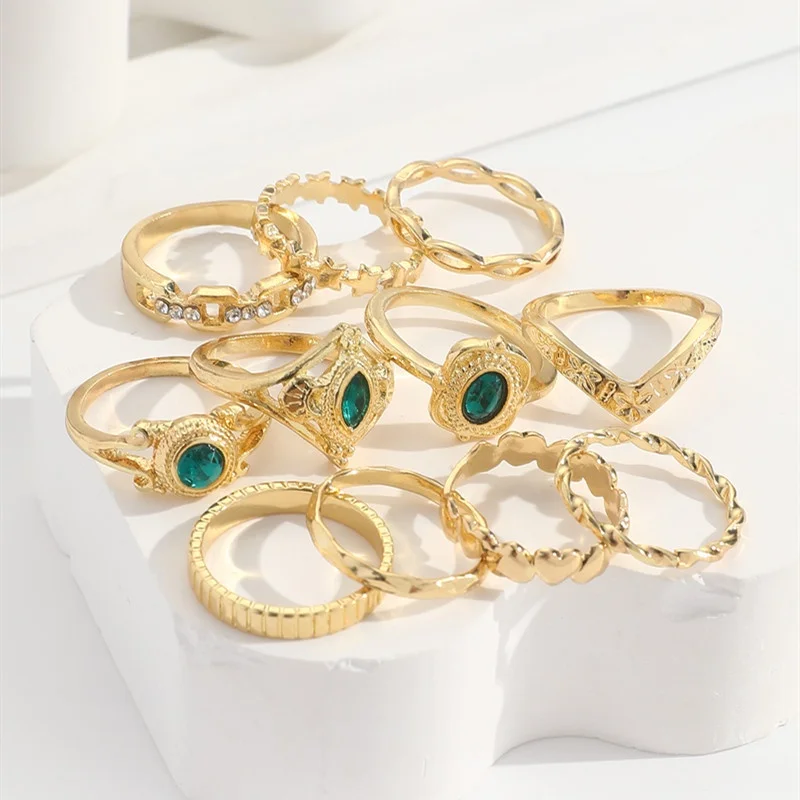 1 Set Fashion Green Crystal Heart Rings for Women Vintage Gold Geometric Rings Set Party Jewelry Accessories