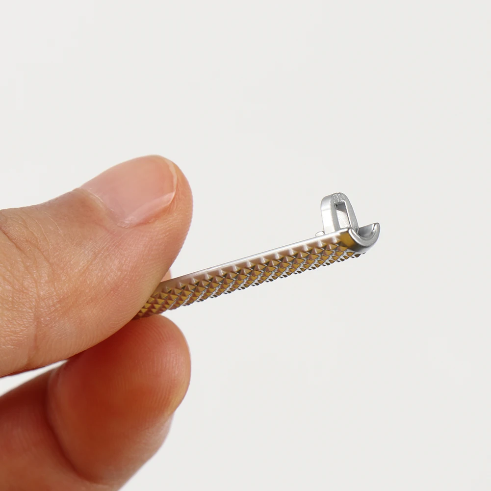 

Car Air Conditioning Outlet Toggle Vent Strip Car Styling Decorative for Porsche Cayenne 2017-2021 Wind Vent Strip