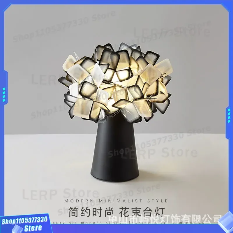 Nordic Postmodern Table Lamp Simple Living Room Bedroom Bedside Decoration Light for Hotel Study Italy Slamp Clizia Style