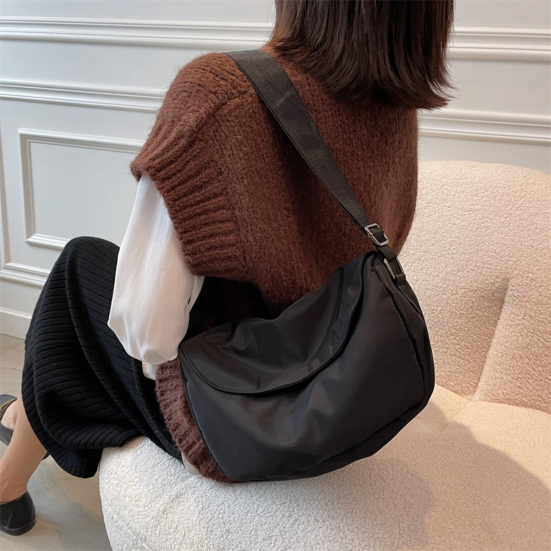 Crossbody Bags Women Zipper Nylon Retro Design Hobos Underarm Bag All-match Japanese Style Shoulder Cross-body Tote Teens Trendy