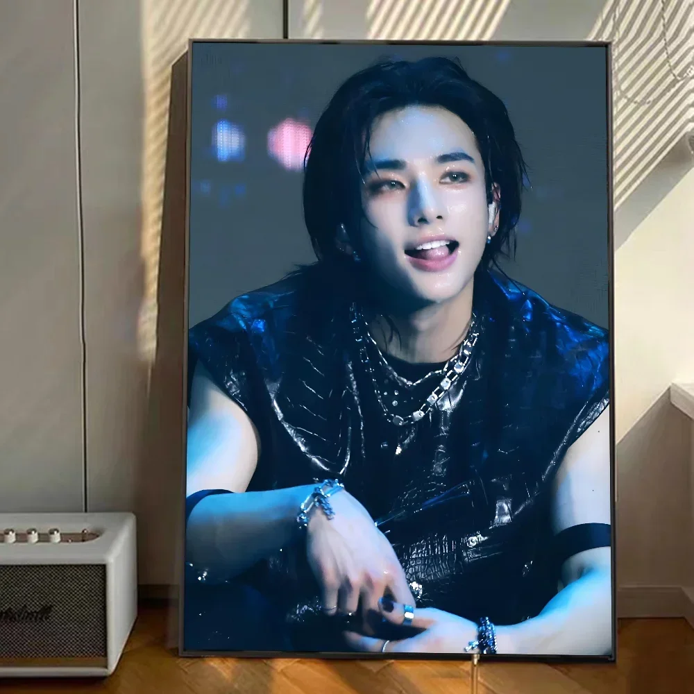 الصبي Hyunjin المشارك جماليات الحد الأدنى طباعة قماش اللوحة لغرفة المعيشة ديكور المنزل الحديث #5