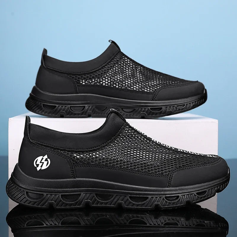Men Wading Shoes Quick Drying Hollow Men Casual Shoes Anti-slip Sports Shoes Breathable Mesh Sneaker Outdoor Walking Shoes
