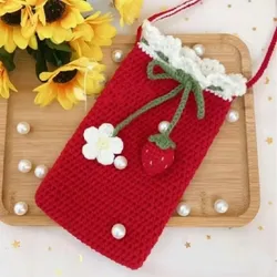 2pcs/Hand woven sweet and lovely strawberry flower mobile phone bag key change cosmetic tissue storage bag