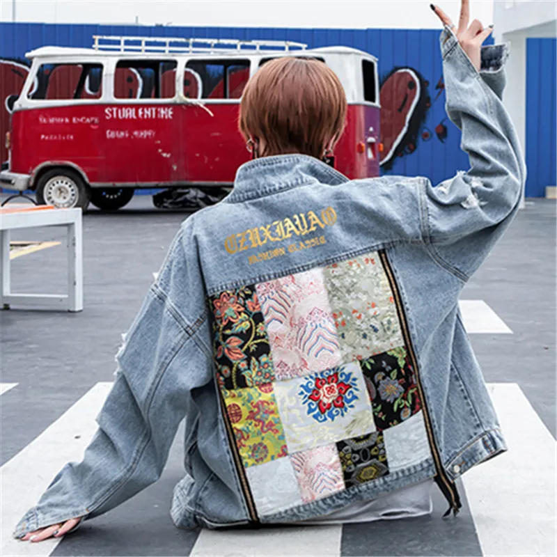 Boho Style Back Zipper Letter Embroidery Patch Splice Holes Big Pocket Denim Jacket Women Autumn Vintage Blue Jeans Coat Female