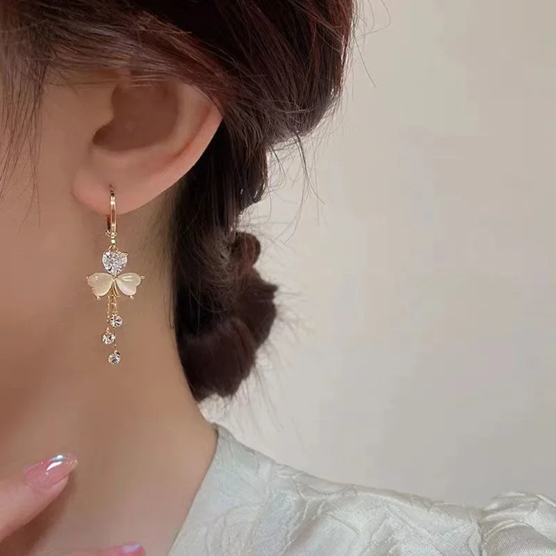 Temperament Clover Crystal Opal Flower Drop Dangle Earring for Women Charm Gold Color Long Tassel Stud Bride Jewelry Accessories