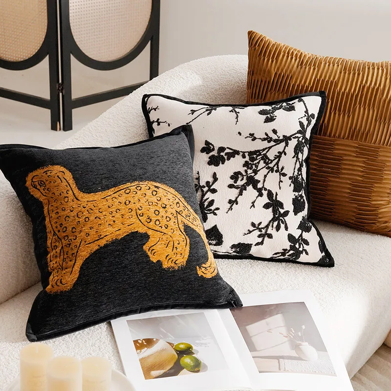 

30x50/45x45cm Medieval Light Luxury French Throw Pillow Cover Golden Leopard Brown Cushion Cover Sofa Home Decorative Pillowcase