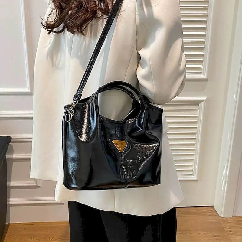 

Elegant Crossbody Bags for Women Solid Korean Style Versatile Handbags Aesthetic Luxury Lady Fashionable PU Design Vintage Bags