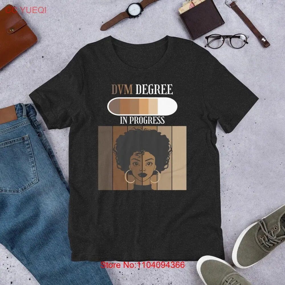 

DVM In Progress Doctoral Candidate Student Black Afro Women's t-shirt