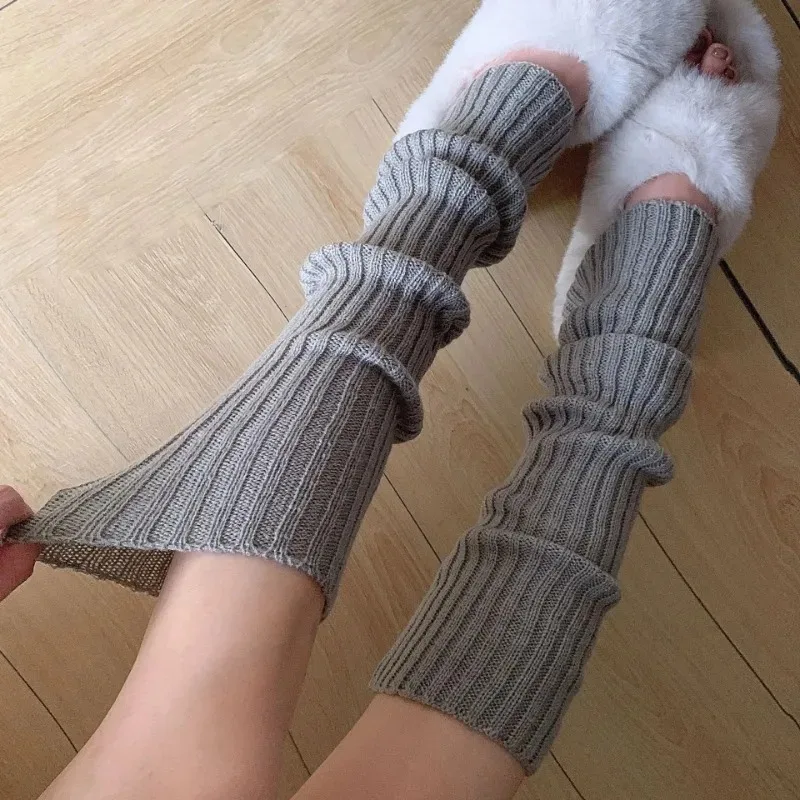 Y2K Beinwärmer 40cm Koreanische Lolita Mädchen Lange Socken für Stiefel Stapelbare Socken Fußwärmer Einfarbige Thermische Flauschige Strümpfe – Detail 11