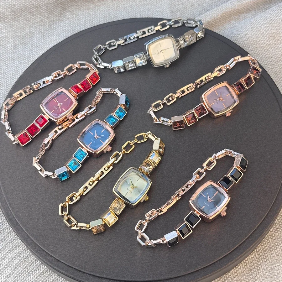 

Красочные маленькие часы-браслет из сахарного сплава для женщин, изысканный простой циферблат, модные универсальные женские кварцевые наручные часы