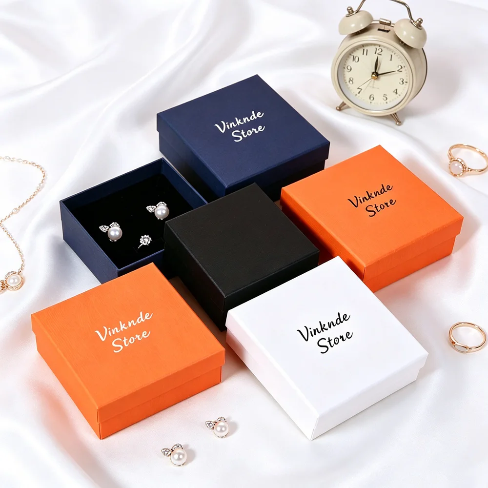 

20/50/100 Personalized 10X10X3.5CM Jewelry Paper Boxes Rings Necklaces Pendant Bracelet Bangle Packaging Wedding Gift Organizer