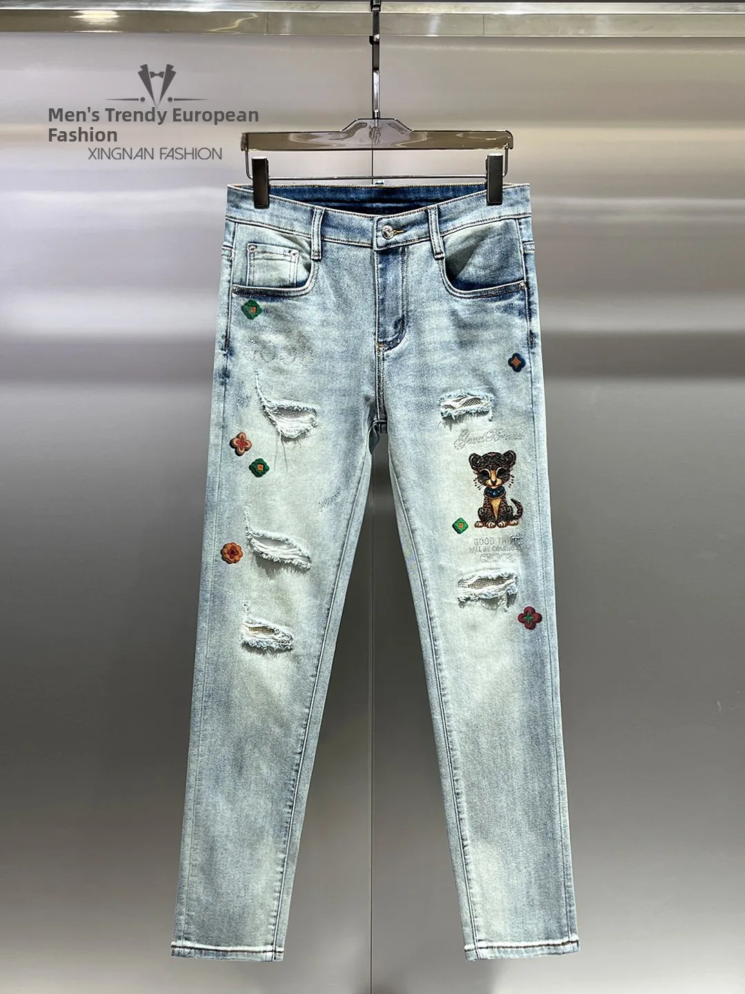 

Fashionable Men's Slim Fit Jeans Spring Summer Trendy Hole Print Handsome Long Pants mid Waist Washed out Stretch Treatment