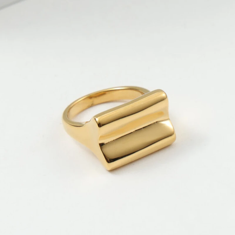 خاتم مقعر من الفولاذ المقاوم للصدأ للنساء ، مجوهرات لا تتلاشى ، لون ذهبي ، فتاة