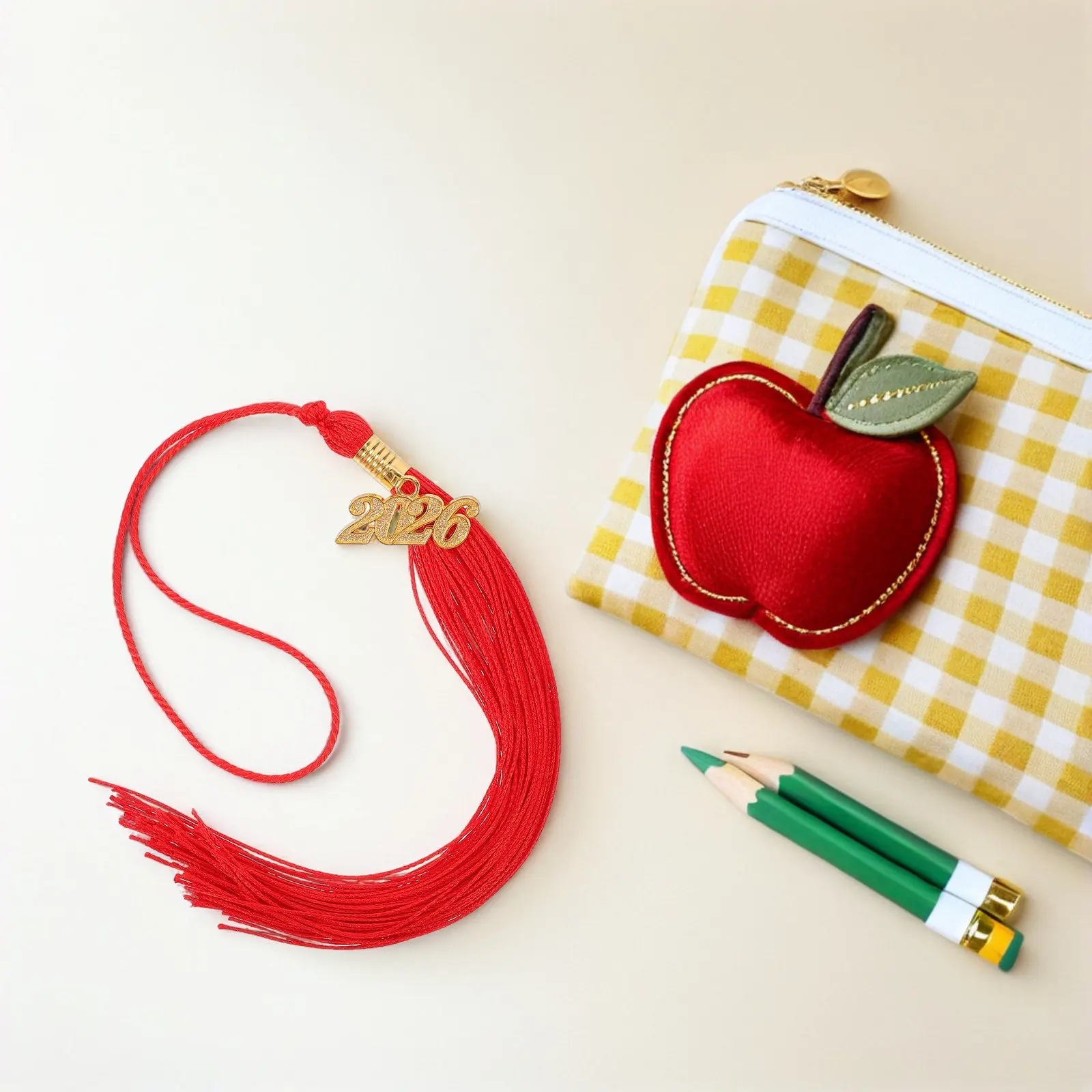 10Pcs Graduation Cap Tassel Charms Red 2026 Graduate Hat Decor Academic High School College Ceremony Souvenir Accessories
