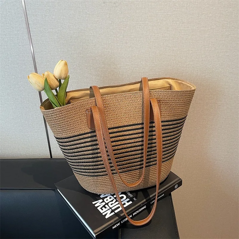 

Luxury Striped Women's Shoulder Bag Large Capacity Totes Straw Shoulder Bags Women Woven Basket Handbag Female Fashion Beach Bag