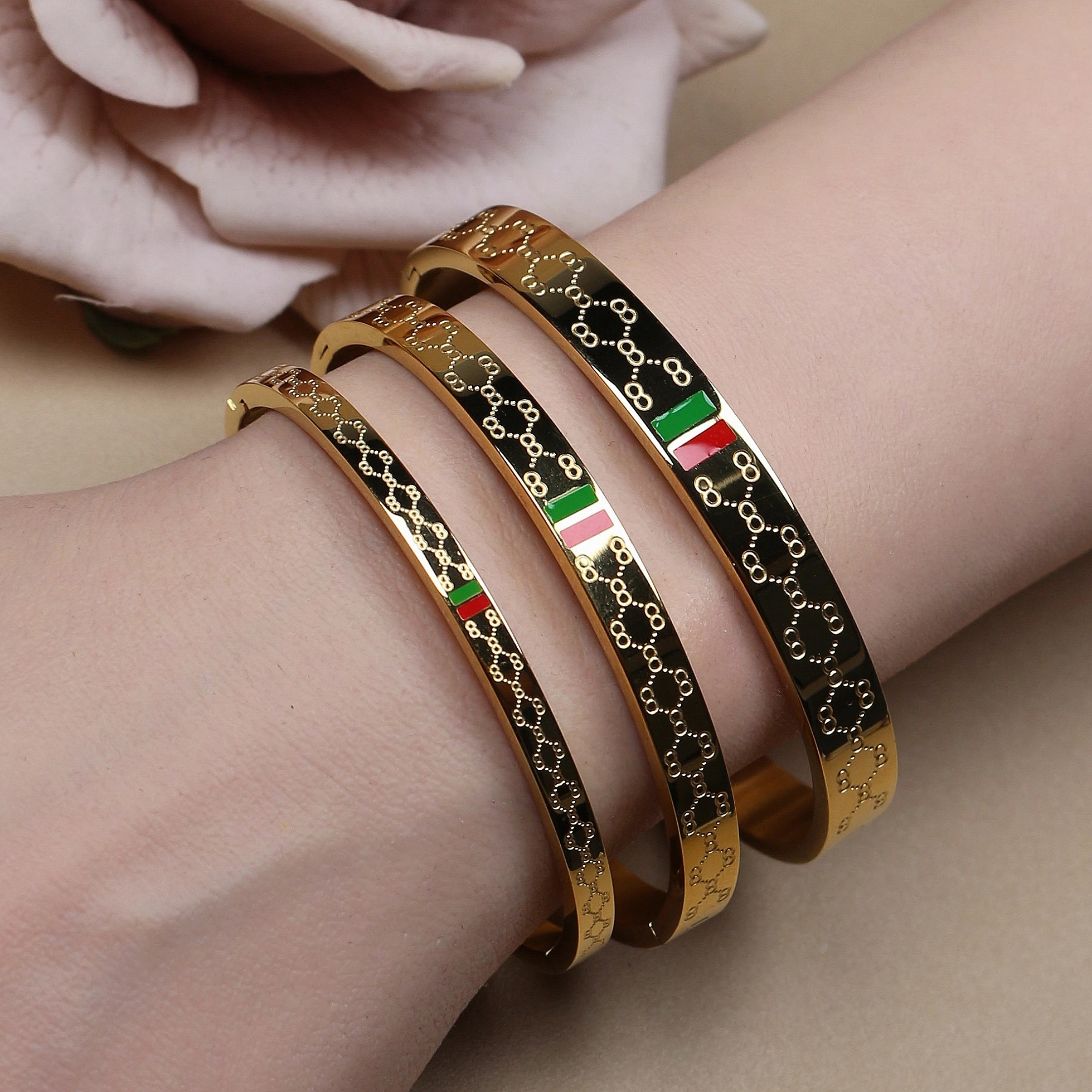18 K Gold Plated Stainless Steel  55 MM Red/Green Bangles  , Fashionable Jewelry For Men And Women Wholesale view 2