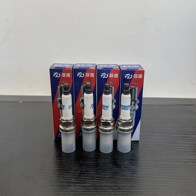 

Double iridium spark plugs For Toyota Estima Hybrid Estima Lucida FJ Cruiser Fortuner Funcargo Gaia Granvia
