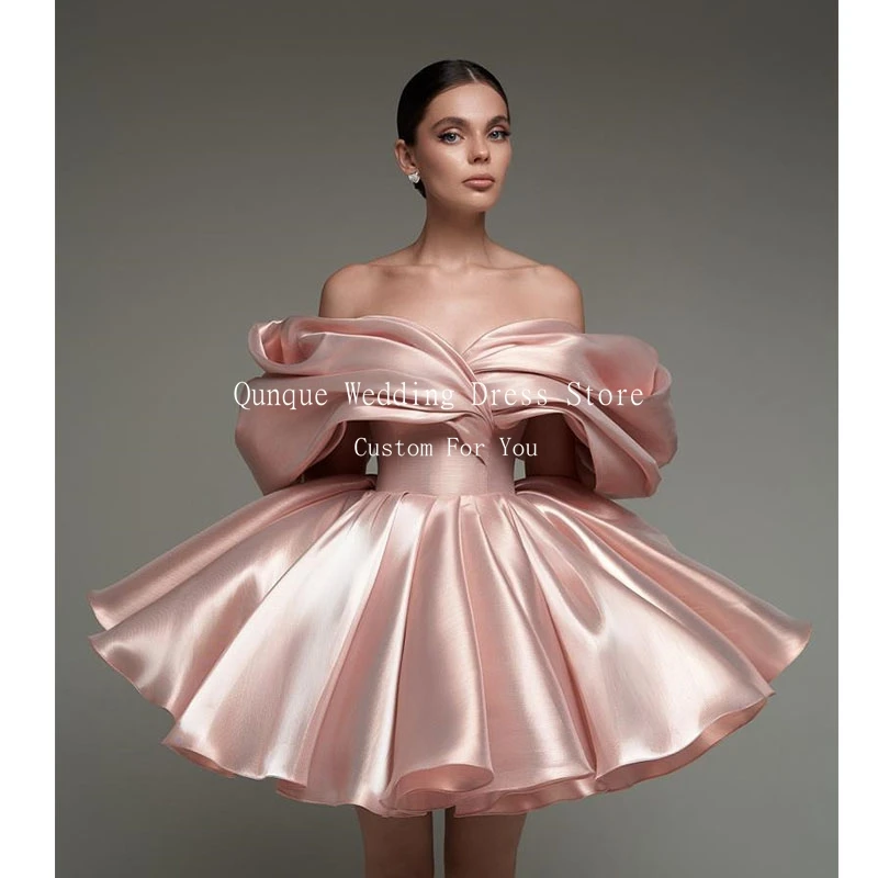 Qunque Rose Gold Short Prom Dresses Off Shoulder Satin Vestidos De Graduación Mini Lace Up Back Vestidos De Fiesta Customized