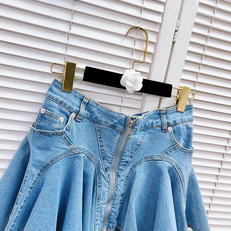 Fashion 2024 Summer New Denim Skirts Zipper Pocket Decorative Hot Girl Denim Skirt Feminine Elegant Solid Color Nice Mini Skirts