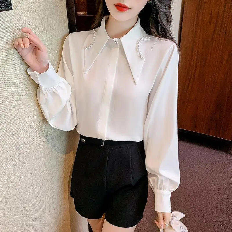 Elegant Lapel Button Lantern Sleeve Beading Shirt Women\'s Clothing 2022 Autumn New Loose Sweet Tops All-match Office Lady Blouse