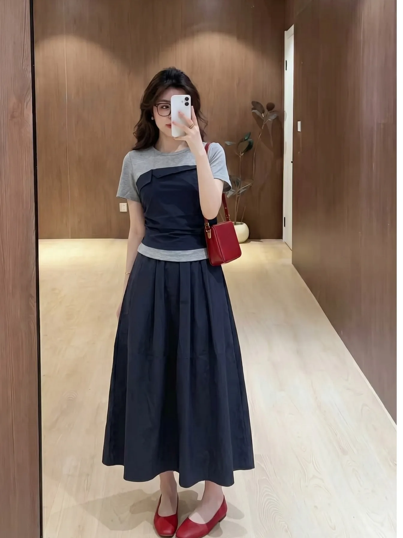 

plus Size Casual Patchwork Short Sleeve T-Shirt And High Waist Skirt Two Piece Set for Women Summer New Style Korean Version