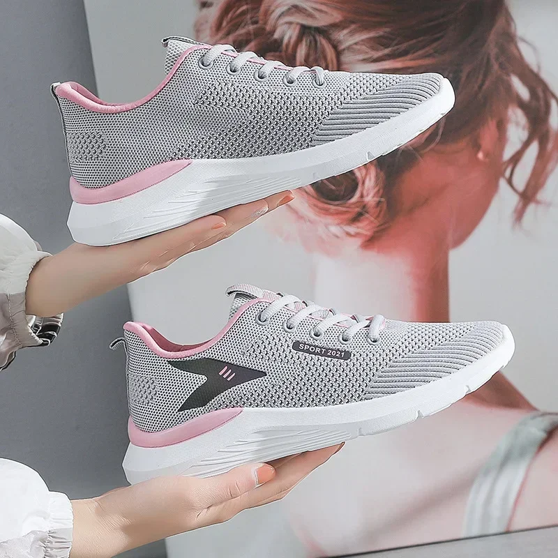 Vrouwen Casual Schoenen Mode Ademende Walking Mesh Platte Schoenen Sneakers Vrouwen 2023 Gym Gevulkaniseerde Schoenen Wit Vrouwelijk Schoeisel