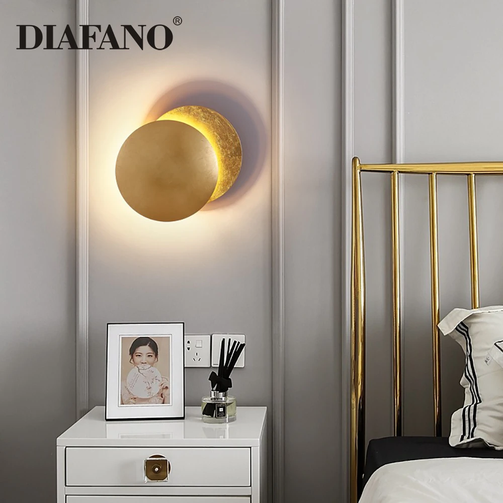

High quality LED Creative Moon Eclipse Aisle Wall Light Corridor Aisle Bedside Lamp Living Room Round Gold Red Copper LED Sconce