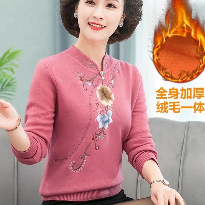 Middle Aged Women\'s Sweater Pullover Autumn Winter New Fashion Embroidered Long Sleeved Knitted Sweater Female Jumper Tops 4XL