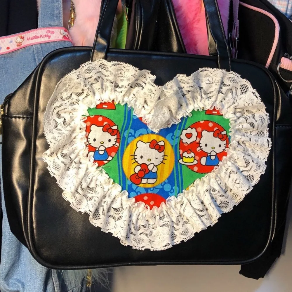 Hello Kitty Handbag Millennial Hot Girl Y2k Lace Border Love Shoulder Bag Autumn Large Capacity Travel Versatile Crossbody Bag