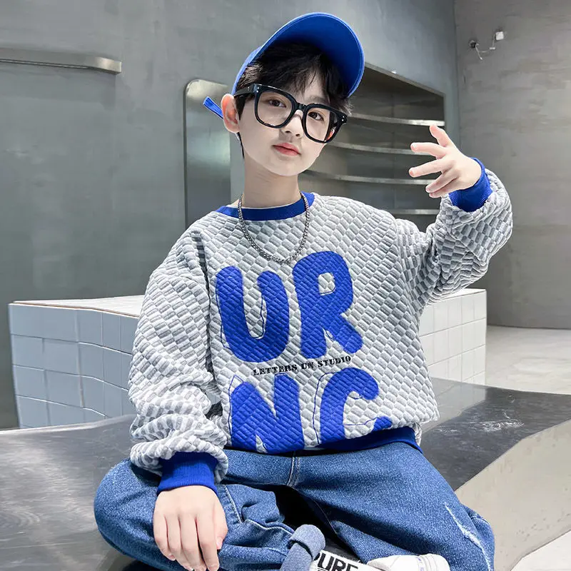 

Boys' Spring and Autumn Sweater 2022 New Babies' Long Sleeve T-shirt Teen's Autumn Clothing Top Trendy Children's Clothing