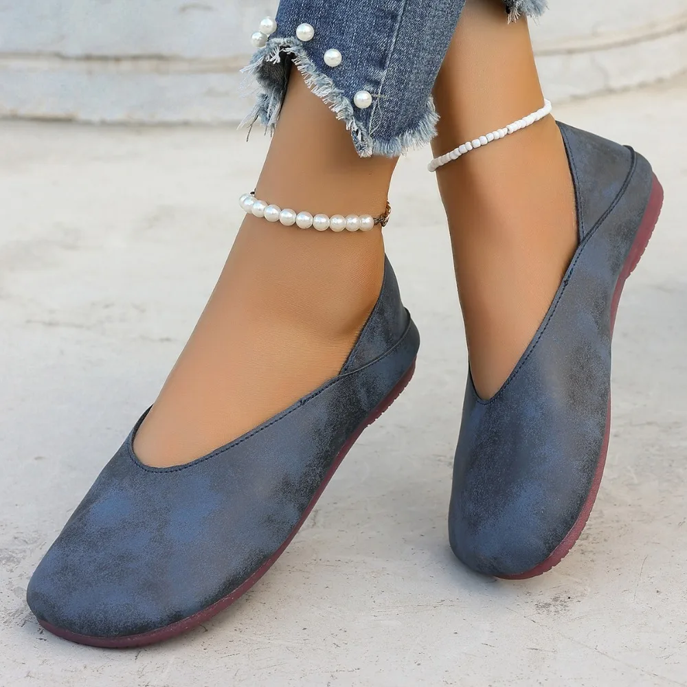 Women Vintage Distressed Flat Shoes Round Toe V Cut Slip On Loafers Soft Non-slip Casual Walking Flats Ladies Comfort Lightweigh