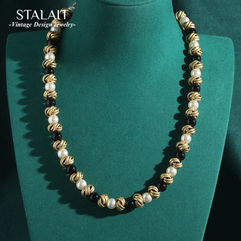 

Black Bead Pearl Necklace Freshwater Vintage Jewelry Woman Chain Luxury Brands Choker Gothic Gold Color Party Charm Accessories