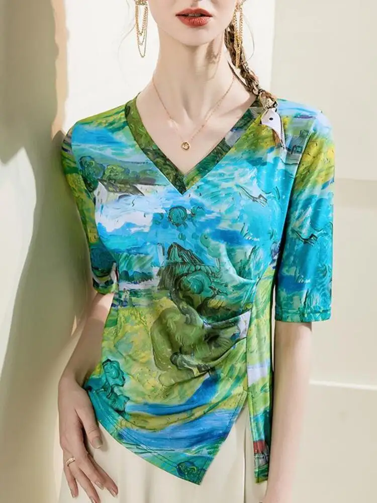 Oil Painting Printed Mesh V-Neck T-Shirt Women's Five Quarter 2025 Summer Loose Slit Splicing Design Sense Mid Sleeve Top