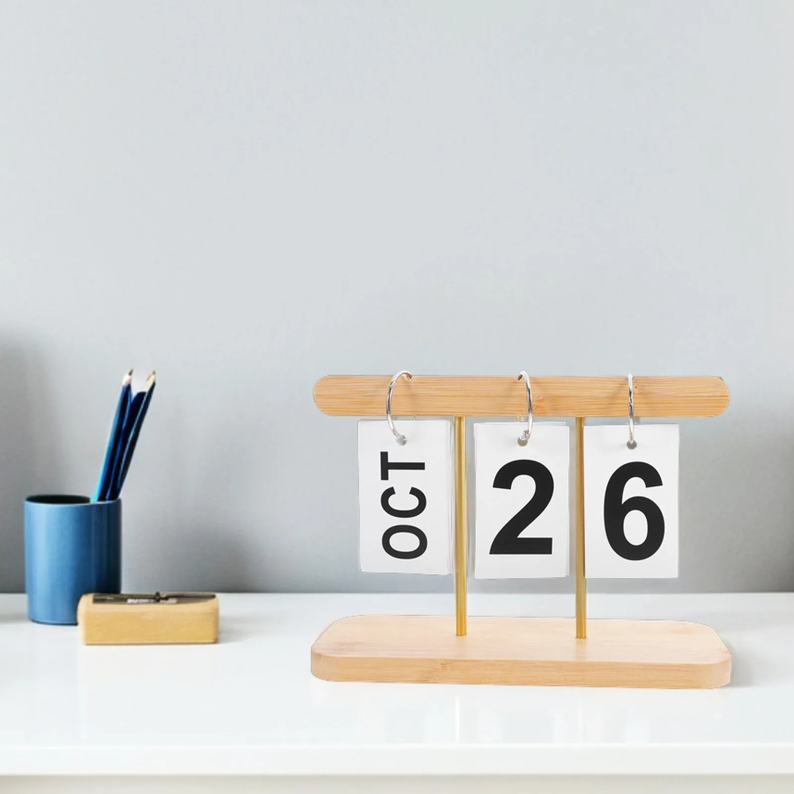 

Bamboo Iron Flip Perpetual Calendar Daily Desk Calendar Creative Office Home Classroom Decorative Vintage
