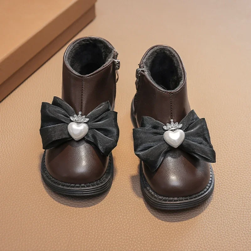 2024 Autumn/Winter New Princess Girls' Boots Velvet Short Sleeves for Comfort Warm Child Shoes Stylish Elegant Bow Girl Sneakers