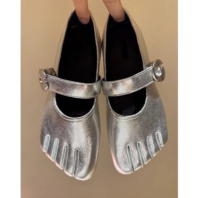 Women's Split Five Toe Mary Jane Flat Shoes Rhinestone Buckle Strap Novelty Designer Daily Party Casual Footwear Drop Shipping