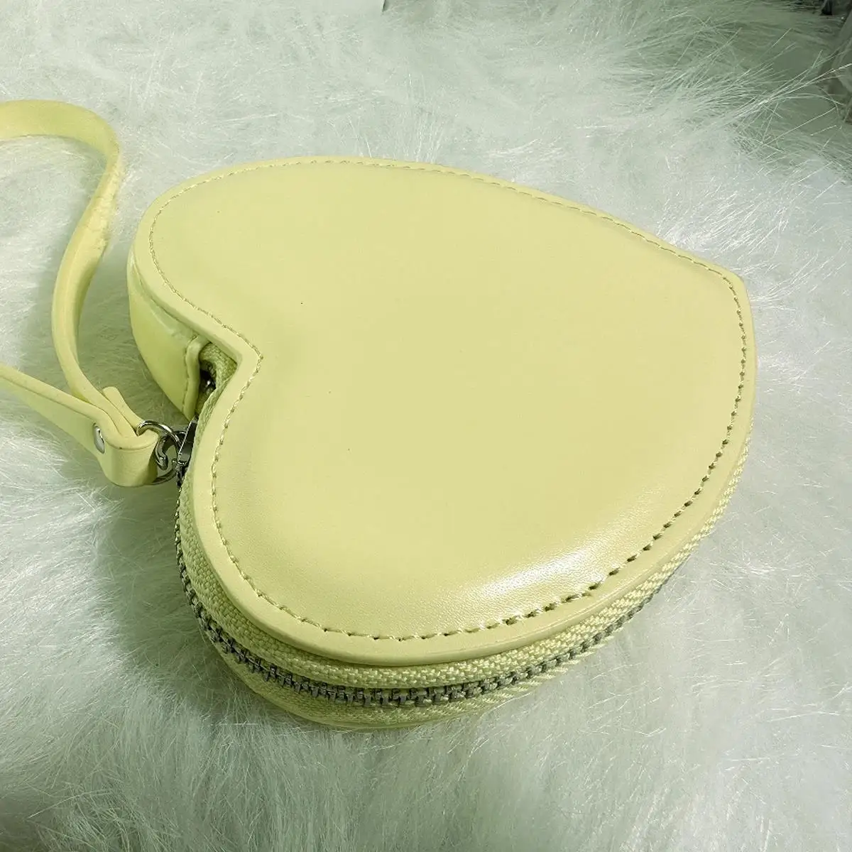 Fashion Wallet Card Coin PU Leather Purse with Zipper Girl Holder Lady Heart Shape Kawaii Clutch Bag