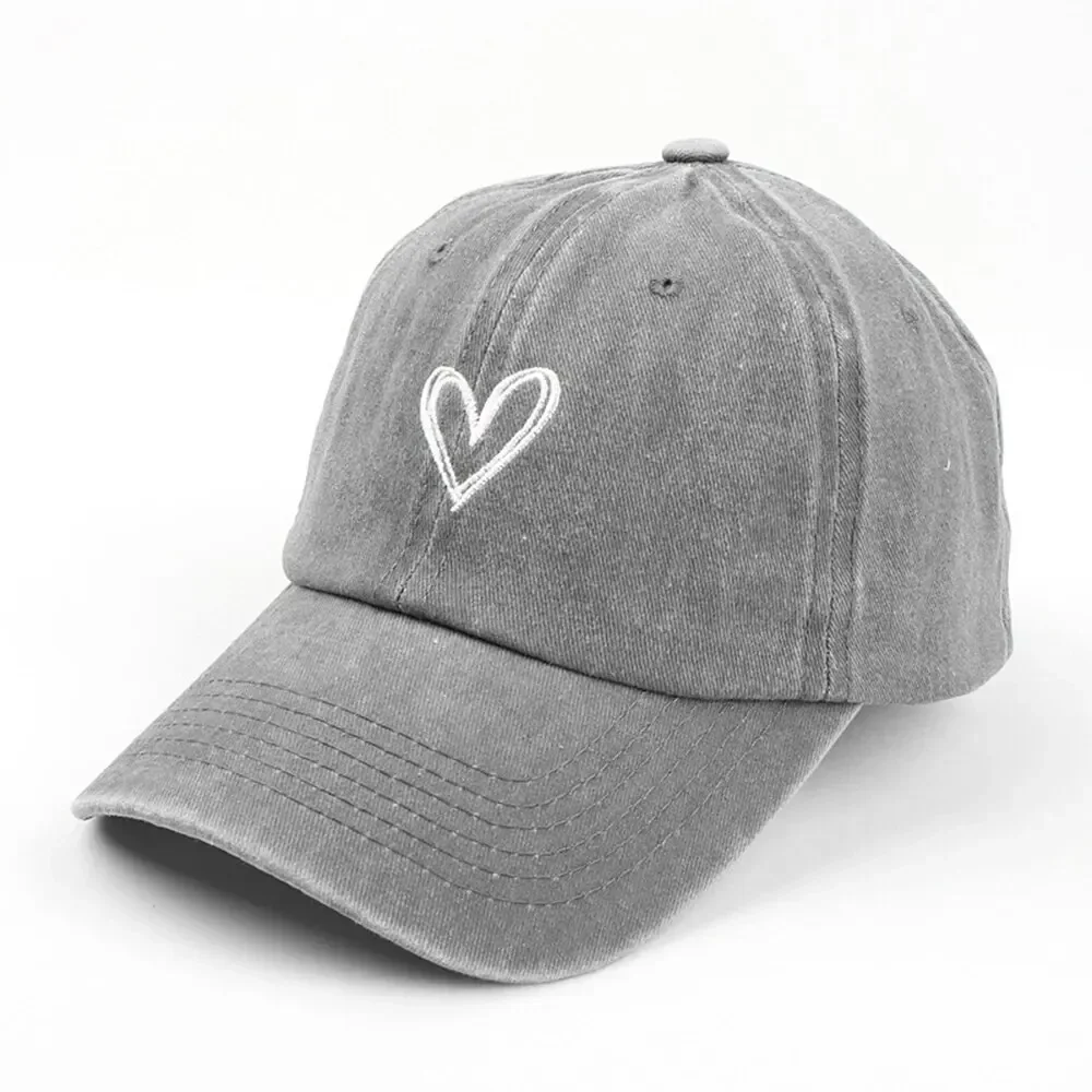 

Korean Couple Baseball Cap - Embroidered Peach Heart Denim Hat, Unisex Lightweight Summer Casual Streetwear 야구 모자