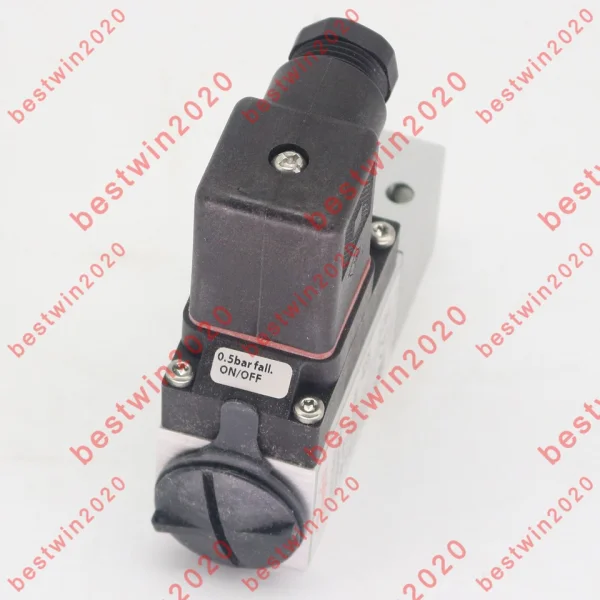 

5000 061b201266 Совершенно новый оригинальный точечный ПЛК