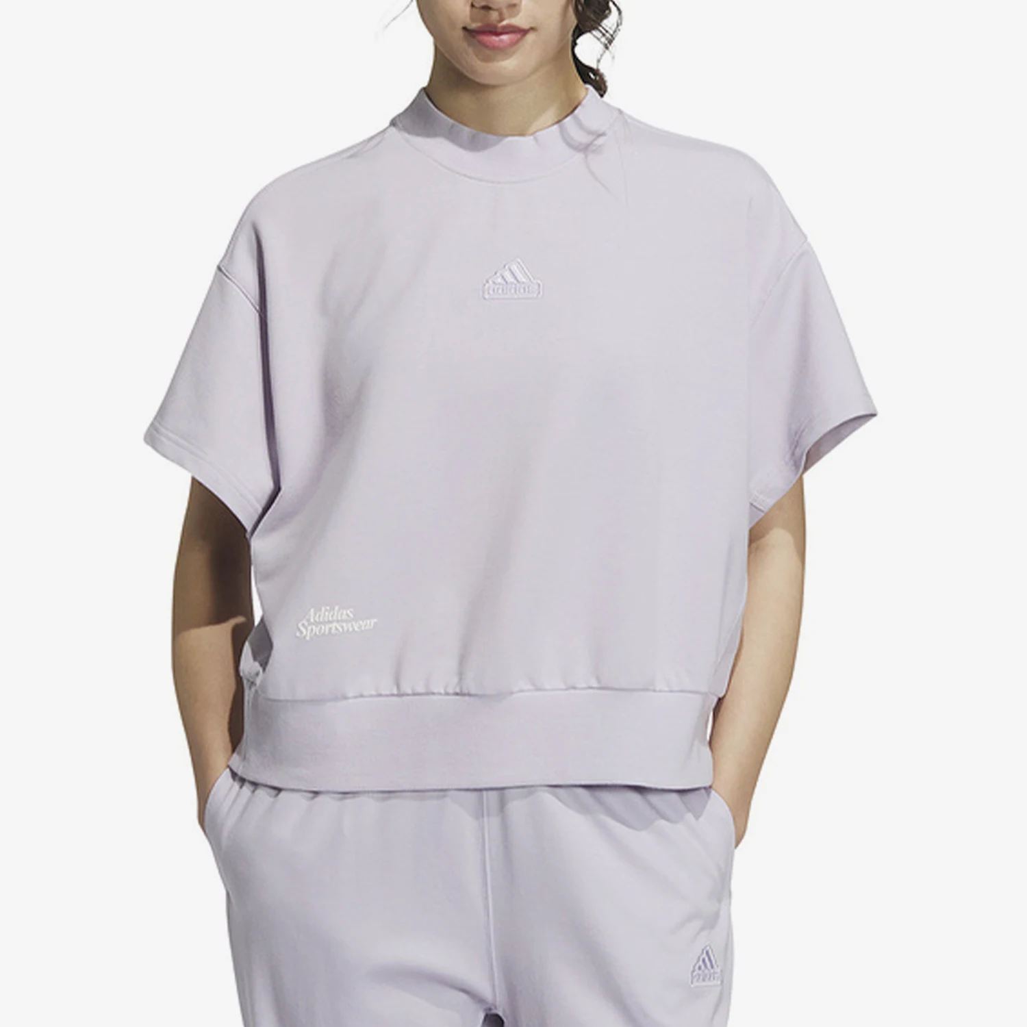 

Adidas Original Women's Breathable Loose-fit T-Shirt IM8867