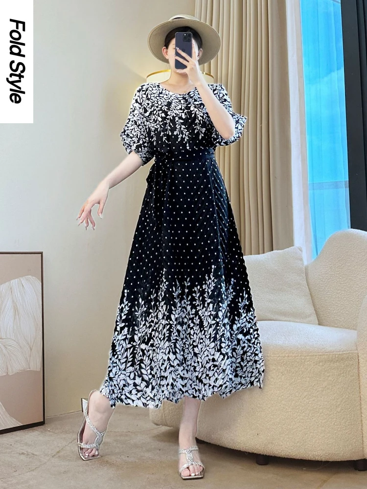

A Hair Delivery Miyake Pleated New Long Dress Summer Short Sleeve Large Size Mother Skirt Temperament High-end Dress Women